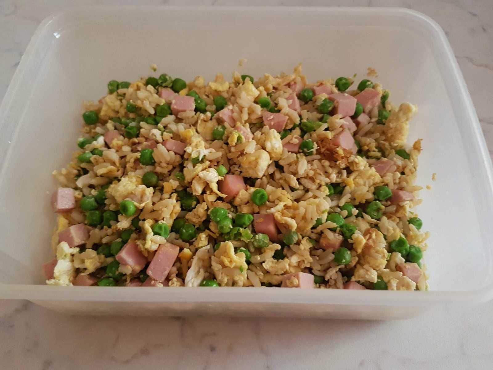 
Riso alla cantonese proteico

